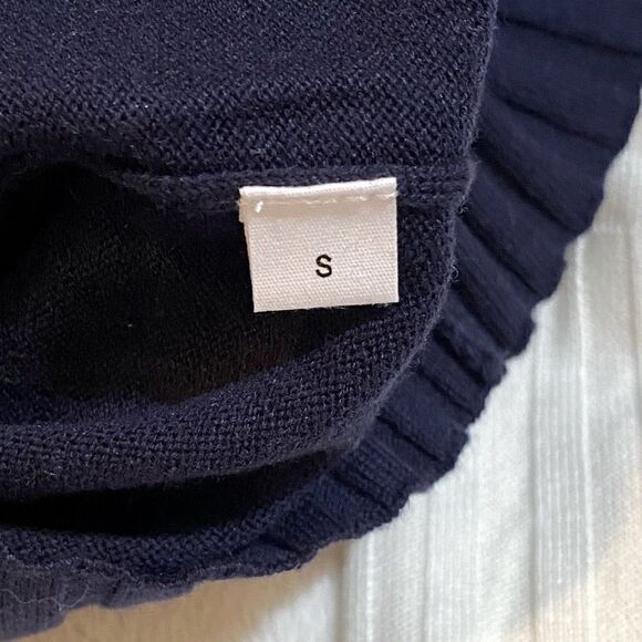 Naadam Navy/White Cotton/Silk Blend Open Neck Asymmetrical Sweater. Small. NWOT - Picture 5 of 5